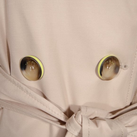 Tahari Cream Large Trench Coat with Tortoiseshell Buttons and Green Accents - Picture 3 of 4